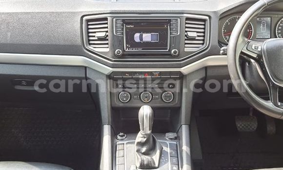 Buy Used Volkswagen Amarok White Car in Beitbridge in Matabeleland South Buy Used Volkswagen Amarok White Car in Beitbridge in Matabeleland South