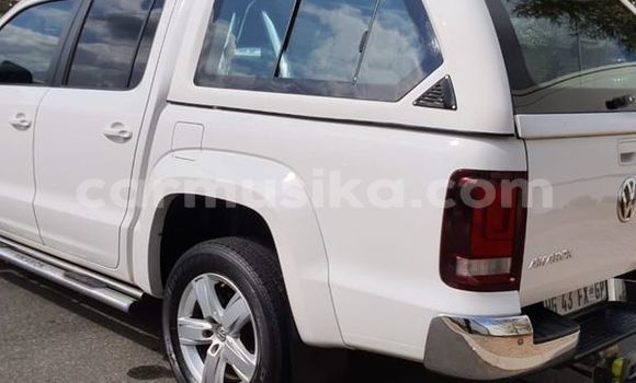 Buy Used Volkswagen Amarok White Car in Beitbridge in Matabeleland South Buy Used Volkswagen Amarok White Car in Beitbridge in Matabeleland South