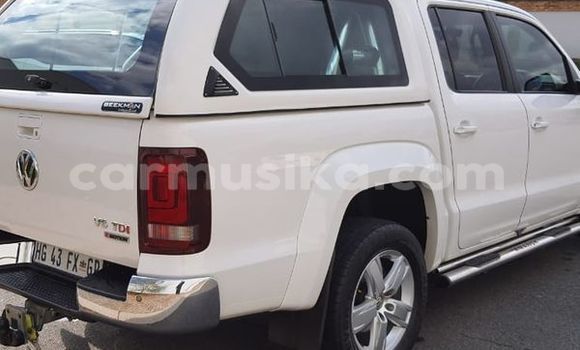 Buy Used Volkswagen Amarok White Car in Beitbridge in Matabeleland South Buy Used Volkswagen Amarok White Car in Beitbridge in Matabeleland South
