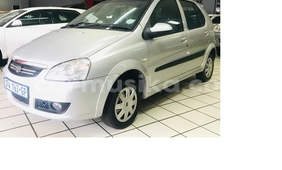 Acheter Occasion Voiture TATA Indica Gris à Chegutu, Mashonaland West Acheter Occasion Voiture TATA Indica Gris à Chegutu, Mashonaland West