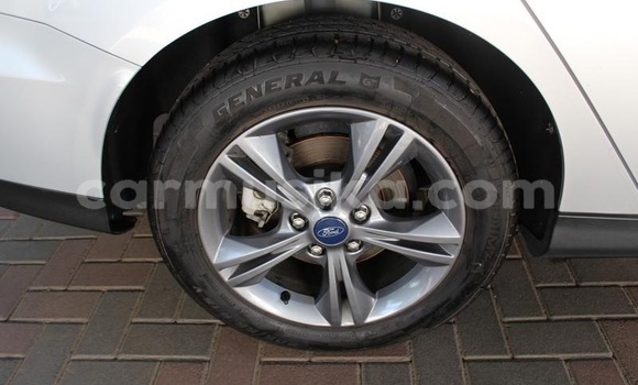 Tenga Tsaru Ford Fiesta Sirivha Mota in Chegutu in Dunhu reMashonaland yeMadokero Tenga Tsaru Ford Fiesta Sirivha Mota in Chegutu in Dunhu reMashonaland yeMadokero