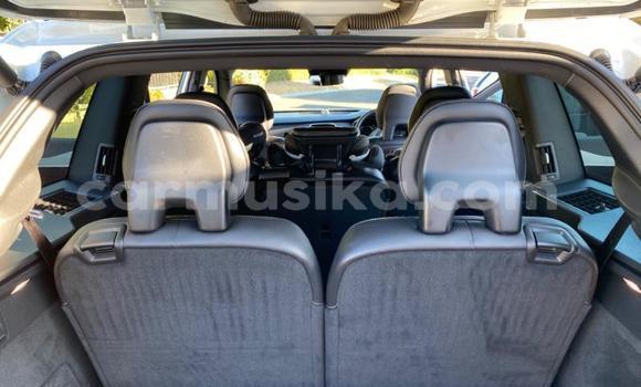 Nunua Ilio tumika Volvo XC90 Nyeupe Gari ndani ya Beitbridge nchini Matabeleland Kusini Nunua Ilio tumika Volvo XC90 Nyeupe Gari ndani ya Beitbridge nchini Matabeleland Kusini