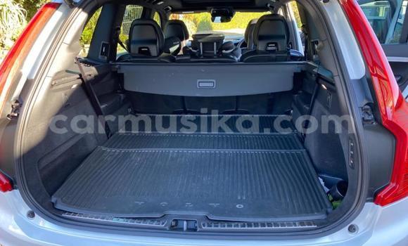 Nunua Ilio tumika Volvo XC90 Nyeupe Gari ndani ya Beitbridge nchini Matabeleland Kusini Nunua Ilio tumika Volvo XC90 Nyeupe Gari ndani ya Beitbridge nchini Matabeleland Kusini