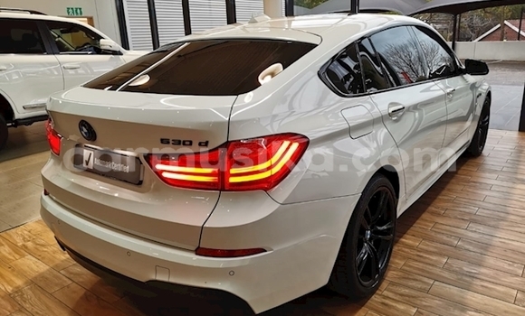 Tenga Tsaru BMW 5–Series Chena Mota in Beitbridge in Matabeleland South Tenga Tsaru BMW 5–Series Chena Mota in Beitbridge in Matabeleland South
