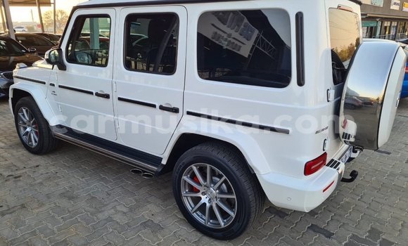 Acheter Occasion Voiture Mercedes‒Benz 250 Gris à Beitbridge, Matabeleland South Acheter Occasion Voiture Mercedes‒Benz 250 Gris à Beitbridge, Matabeleland South
