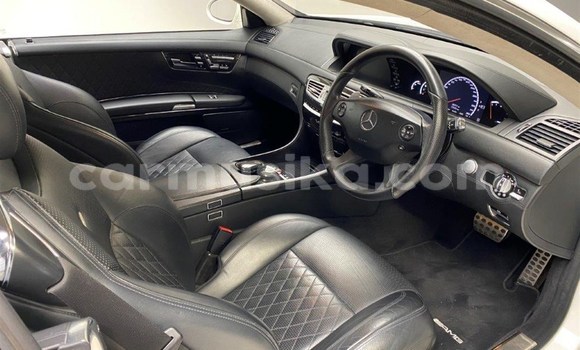 Nunua Ilio tumika Mercedes‒Benz CL-klasse AMG Nyeupe Gari ndani ya Beitbridge nchini Matabeleland Kusini Nunua Ilio tumika Mercedes‒Benz CL-klasse AMG Nyeupe Gari ndani ya Beitbridge nchini Matabeleland Kusini