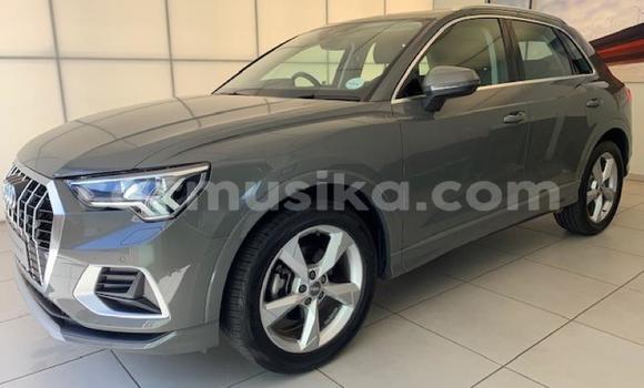 Nunua Ilio tumika Audi Q3 Nyingine Gari ndani ya Harare nchini Harare