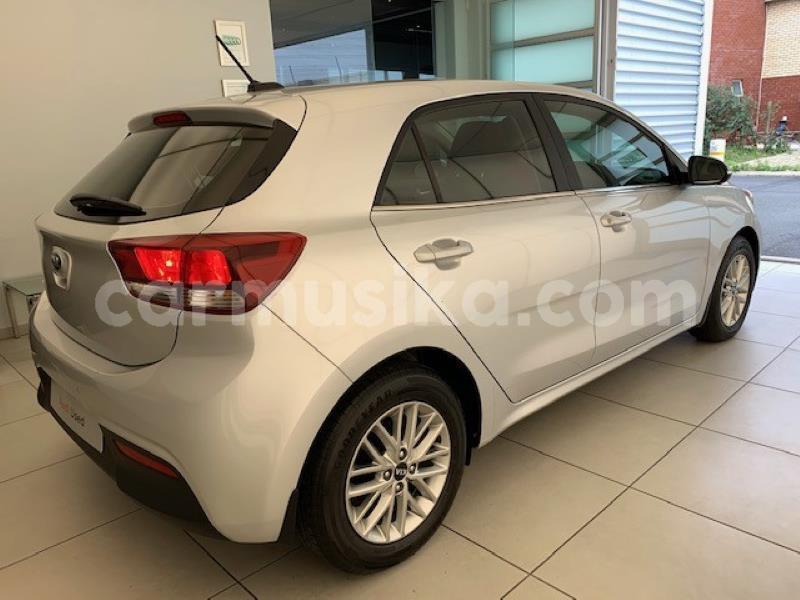 Big with watermark kia rio bulawayo bulawayo 17374