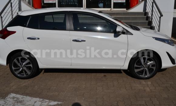 Tenga Tsaru Toyota Yaris Chena Mota in Beitbridge in Matabeleland South Tenga Tsaru Toyota Yaris Chena Mota in Beitbridge in Matabeleland South