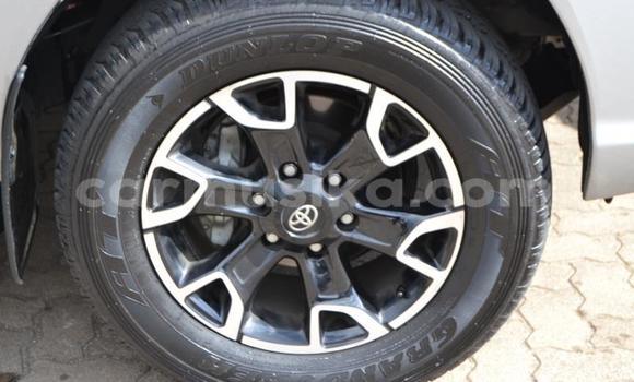 Acheter Occasion Voiture Toyota Hilux Blanc à Beitbridge, Matabeleland South Acheter Occasion Voiture Toyota Hilux Blanc à Beitbridge, Matabeleland South