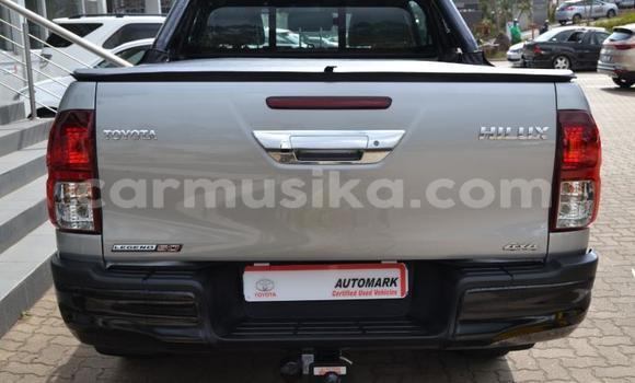 Acheter Occasion Voiture Toyota Hilux Blanc à Beitbridge, Matabeleland South Acheter Occasion Voiture Toyota Hilux Blanc à Beitbridge, Matabeleland South