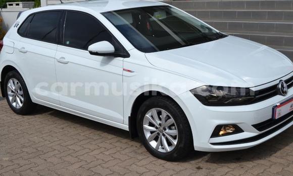 Tenga Tsaru Volkswagen Polo Chena Mota in Beitbridge in Matabeleland South