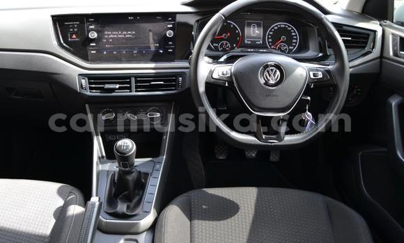 Acheter Occasion Voiture Volkswagen Polo Blanc à Beitbridge, Matabeleland South Acheter Occasion Voiture Volkswagen Polo Blanc à Beitbridge, Matabeleland South