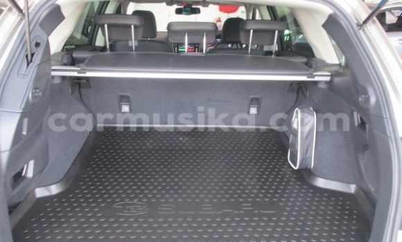 Nunua Ilio tumika Subaru 360 Fedha Gari ndani ya Beitbridge nchini Matabeleland Kusini Nunua Ilio tumika Subaru 360 Fedha Gari ndani ya Beitbridge nchini Matabeleland Kusini