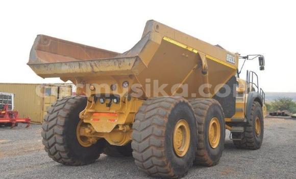 Tenga Tsaru Caterpillar 120 Zvimwe Rori in Beitbridge in Matabeleland South Tenga Tsaru Caterpillar 120 Zvimwe Rori in Beitbridge in Matabeleland South