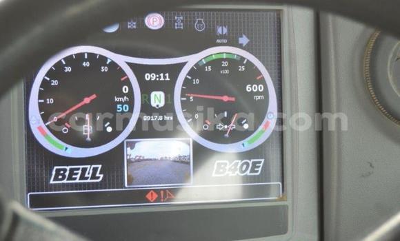 Tenga Tsaru Caterpillar 120 Zvimwe Rori in Beitbridge in Matabeleland South Tenga Tsaru Caterpillar 120 Zvimwe Rori in Beitbridge in Matabeleland South