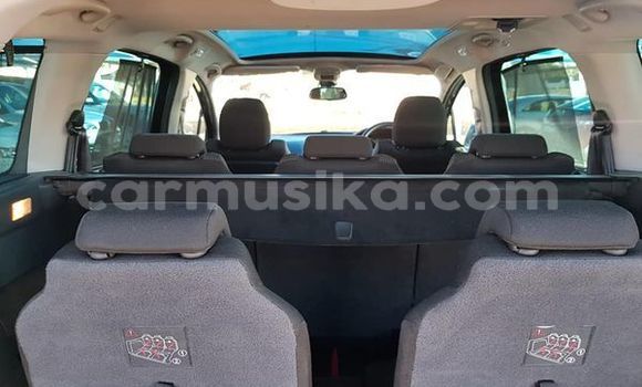 Tenga Tsaru Peugeot 5008 Nhema Mota in Chimanimani in Manicaland Tenga Tsaru Peugeot 5008 Nhema Mota in Chimanimani in Manicaland