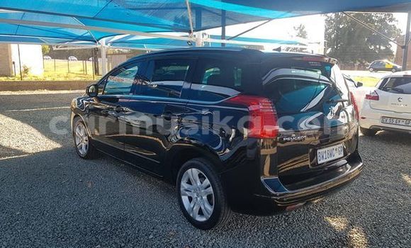 Tenga Tsaru Peugeot 5008 Nhema Mota in Chimanimani in Manicaland Tenga Tsaru Peugeot 5008 Nhema Mota in Chimanimani in Manicaland
