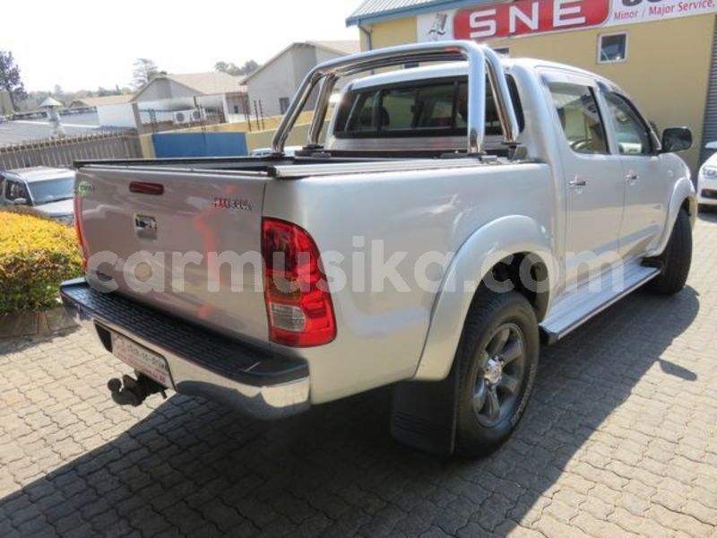 Big with watermark toyota hilux matabeleland south beitbridge 17393