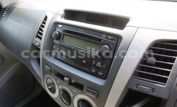 Tenga Tsaru Toyota Hilux Sirivha Mota in Beitbridge in Matabeleland South Tenga Tsaru Toyota Hilux Sirivha Mota in Beitbridge in Matabeleland South