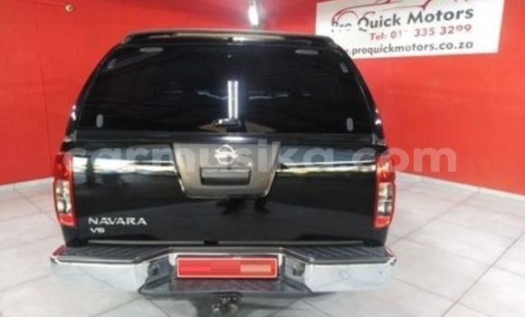 Nunua Ilio tumika Nissan Navara Nyeusi Gari ndani ya Beitbridge nchini Matabeleland Kusini Nunua Ilio tumika Nissan Navara Nyeusi Gari ndani ya Beitbridge nchini Matabeleland Kusini