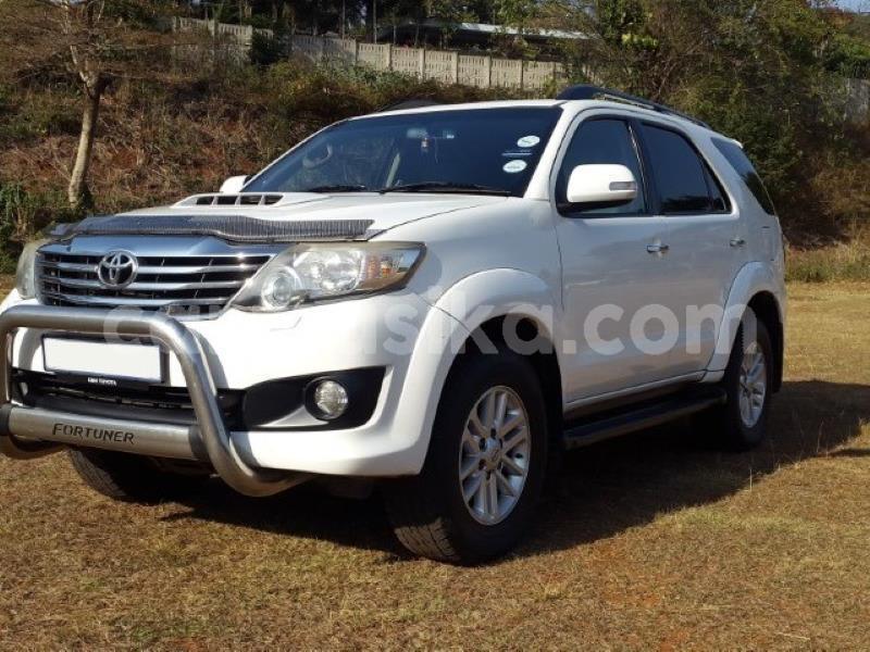 Big with watermark toyota hilux matabeleland south beitbridge 17397