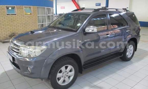 Buy Used Toyota Fortuner Other Car in Beitbridge in Matabeleland South