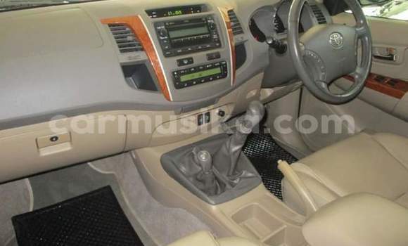 Tenga Tsaru Toyota Fortuner Zvimwe Mota in Beitbridge in Matabeleland South Tenga Tsaru Toyota Fortuner Zvimwe Mota in Beitbridge in Matabeleland South