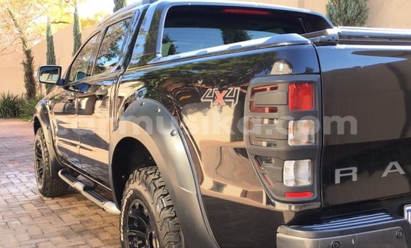 Buy Import Ford Ranger Black Car in Beitbridge in Matabeleland South Buy Import Ford Ranger Black Car in Beitbridge in Matabeleland South