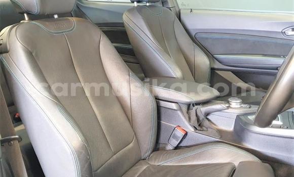 Nunua Ilio tumika BMW M2 Bluu Gari ndani ya Harare nchini Harare Nunua Ilio tumika BMW M2 Bluu Gari ndani ya Harare nchini Harare