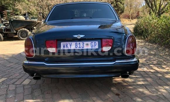 Acheter Occasion Voiture Bentley Arnage Bleu à Beitbridge, Matabeleland South Acheter Occasion Voiture Bentley Arnage Bleu à Beitbridge, Matabeleland South