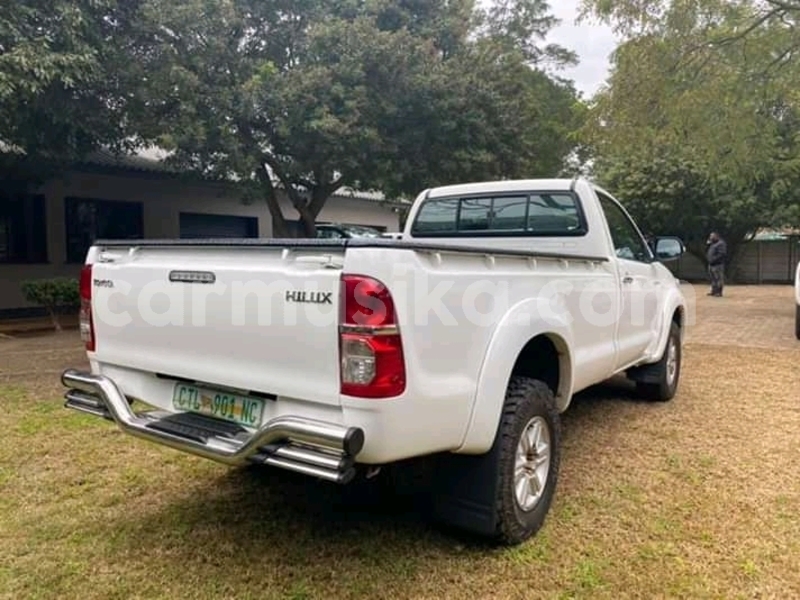 Big with watermark toyota hilux matabeleland south beitbridge 17417