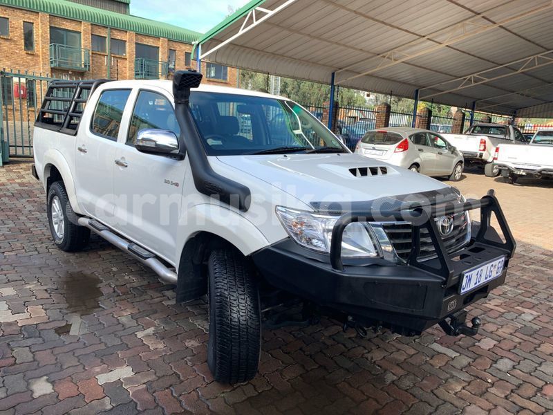 Big with watermark toyota hilux matabeleland south beitbridge 17418