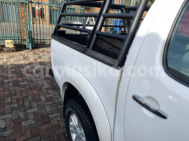 Big with watermark toyota hilux matabeleland south beitbridge 17418