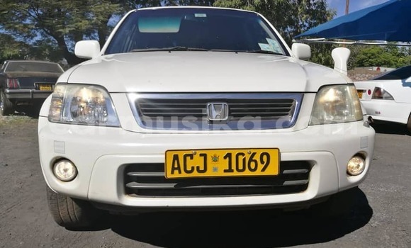 Nunua Ilio tumika Honda CR–V Nyeupe Gari ndani ya Harare nchini Harare Nunua Ilio tumika Honda CR–V Nyeupe Gari ndani ya Harare nchini Harare