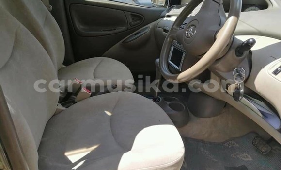 Nunua Ilio tumika Toyota Platz Nyingine Gari ndani ya Harare nchini Harare Nunua Ilio tumika Toyota Platz Nyingine Gari ndani ya Harare nchini Harare