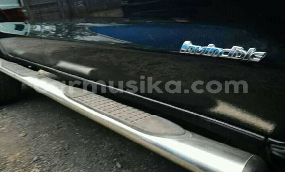 Nunua Ilio tumika Toyota Hilux Nyeusi Gari ndani ya Harare nchini Harare Nunua Ilio tumika Toyota Hilux Nyeusi Gari ndani ya Harare nchini Harare