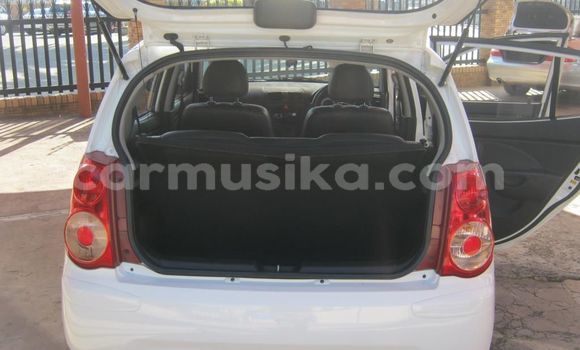 Acheter Occasion Voiture Kia Picanto Blanc à Beitbridge, Matabeleland South Acheter Occasion Voiture Kia Picanto Blanc à Beitbridge, Matabeleland South