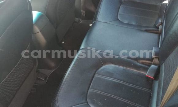 Buy Used Hyundai ix35 Silver Car in Beitbridge in Matabeleland South Buy Used Hyundai ix35 Silver Car in Beitbridge in Matabeleland South