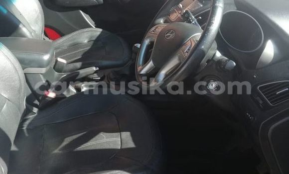 Buy Used Hyundai ix35 Silver Car in Beitbridge in Matabeleland South Buy Used Hyundai ix35 Silver Car in Beitbridge in Matabeleland South