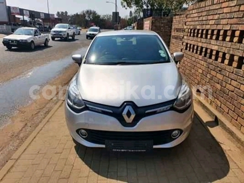 Big with watermark renault clio bulawayo bulawayo 17449