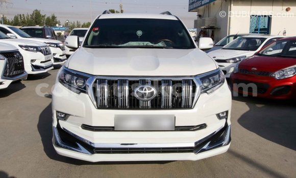 Tenga Imported Toyota Prado Chena Mota in Import - Dubai in Harare Tenga Imported Toyota Prado Chena Mota in Import - Dubai in Harare