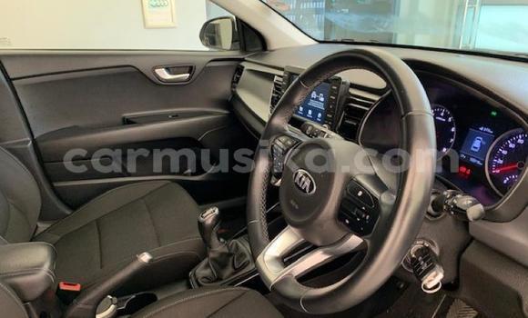 Acheter Occasion Voiture Kia Rio Gris à Harare, Harare Acheter Occasion Voiture Kia Rio Gris à Harare, Harare