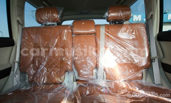 Tenga Imported Toyota Prado Chena Mota in Import - Dubai in Harare Tenga Imported Toyota Prado Chena Mota in Import - Dubai in Harare