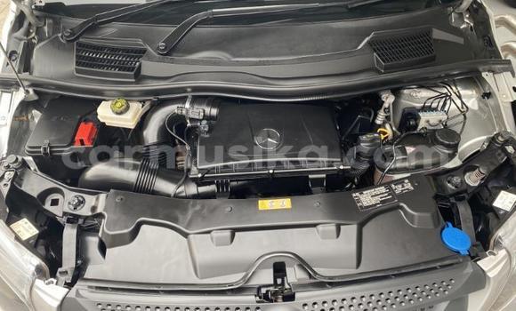 Acheter Occasion Voiture Mercedes‒Benz Vito Gris à Beitbridge, Matabeleland South Acheter Occasion Voiture Mercedes‒Benz Vito Gris à Beitbridge, Matabeleland South