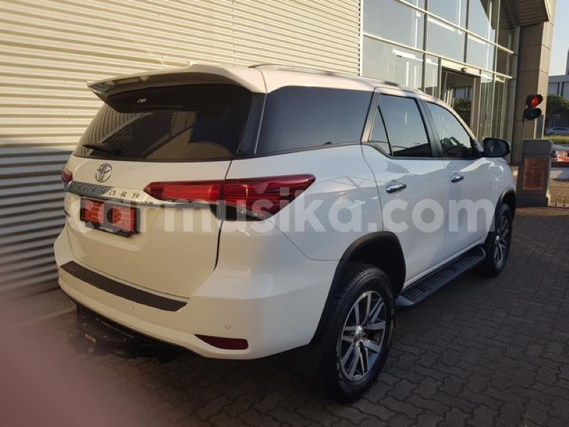 Big with watermark toyota fortuner matabeleland south beitbridge 17458