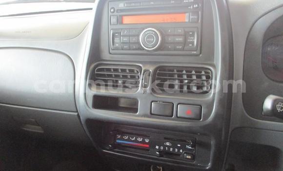 Acheter Occasion Voiture Nissan Hardbody Bleu à Beitbridge, Matabeleland South Acheter Occasion Voiture Nissan Hardbody Bleu à Beitbridge, Matabeleland South