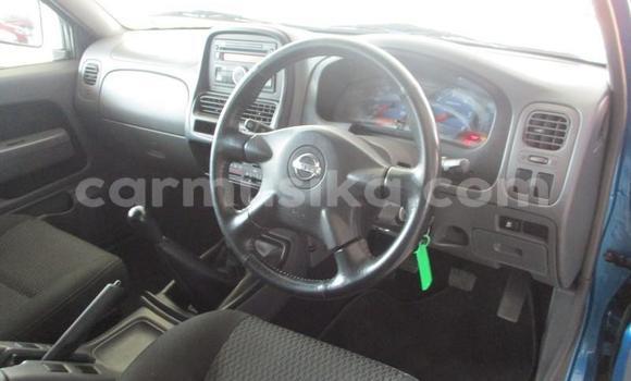 Acheter Occasion Voiture Nissan Hardbody Bleu à Beitbridge, Matabeleland South Acheter Occasion Voiture Nissan Hardbody Bleu à Beitbridge, Matabeleland South