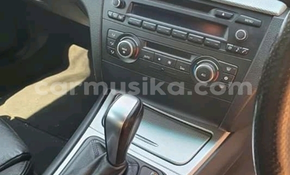 Acheter Occasion Voiture BMW 2er Gris à Bindura, Mashonaland Central Acheter Occasion Voiture BMW 2er Gris à Bindura, Mashonaland Central