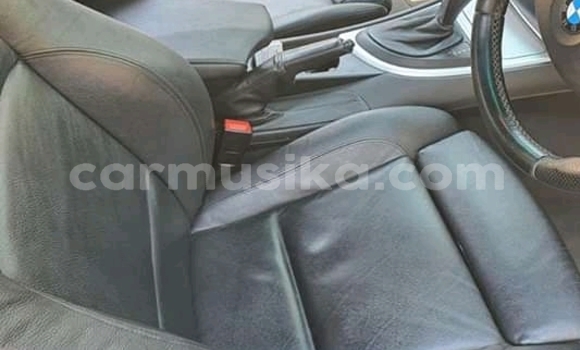 Acheter Occasion Voiture BMW 2er Gris à Bindura, Mashonaland Central Acheter Occasion Voiture BMW 2er Gris à Bindura, Mashonaland Central